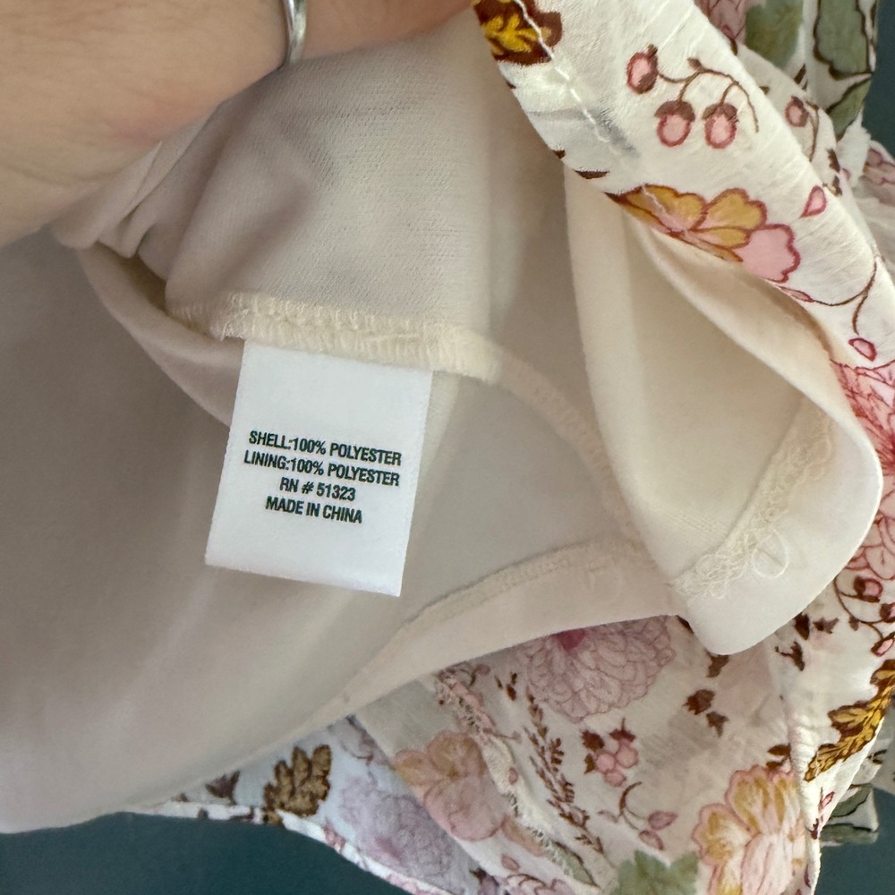 CeCe Smocked Floral Ruffle Tiered Blouse Pink Small Romantic Feminine Coquette - Picture 8 of 8
